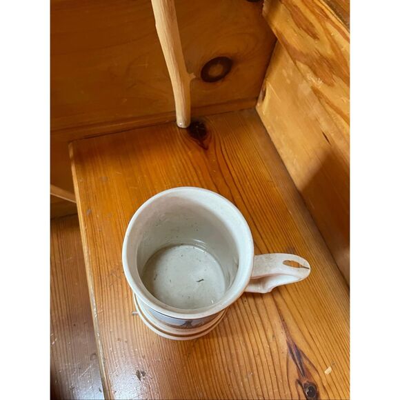 Vintage Blackpool Souvenir Tankard in VGC ~22 ct Gold Gilt Edge ~4" Tall - Picture 5 of 5